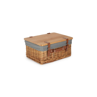 Wicker Gift or Storage Hamper with Lining