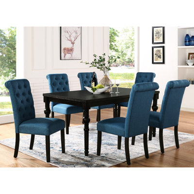 Table rectangulaire et 6 chaises en bois de style urbain uni avec espaces de lavage