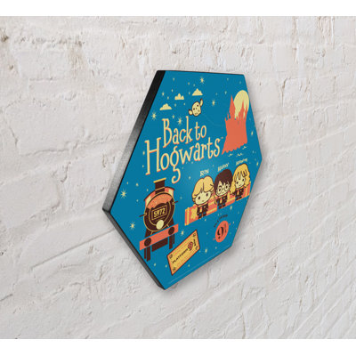 Harry Potter (Back To Hogwarts) Knexagon Wood Print