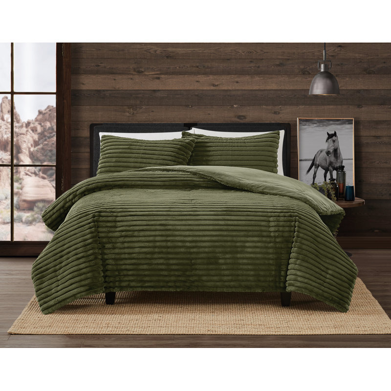 Frye Channel Stitch Velvet Comforter Set, Queen Comforter + 2 Queen Shams, Green