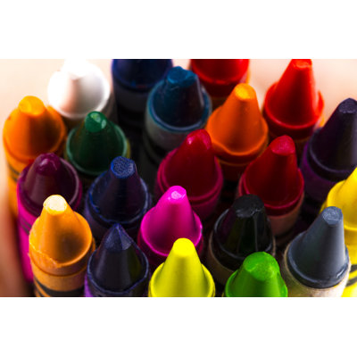 «Group of Packed of Crayons Top View on Canvas» par Alex_Skp, photographie