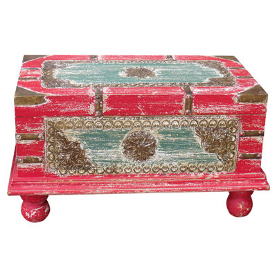 Armisha Blanket Chest