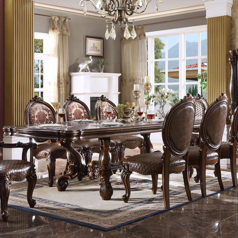 Extendable Dining Table