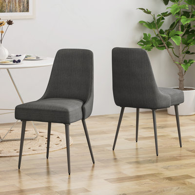 Chaise en tissu