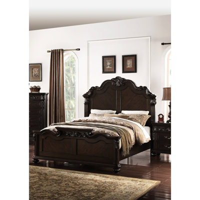 Queen Size Traditional Bed With Headboard, Bun Feet, And Rich Cherry Wood