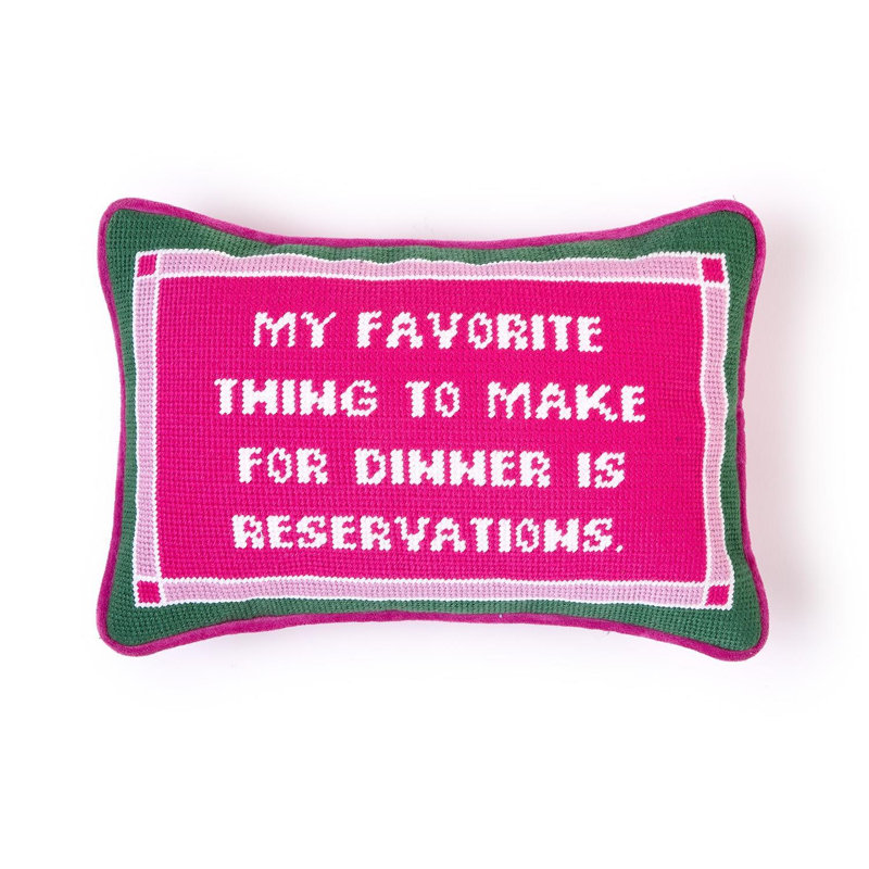 Coussin décoratif en polyester 12 po x 8 po My Favorite Thing To Make For Dinner