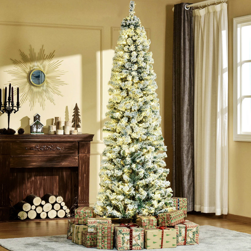 Arbre de Noël artificiel enneigé avec 250 lumières DEL et 462 pointes préinstallées, 7.4'