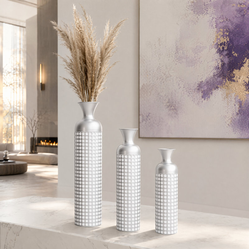 Ensemble de 3 grands vases de plancher avec vases emboîtés en métal, Silver