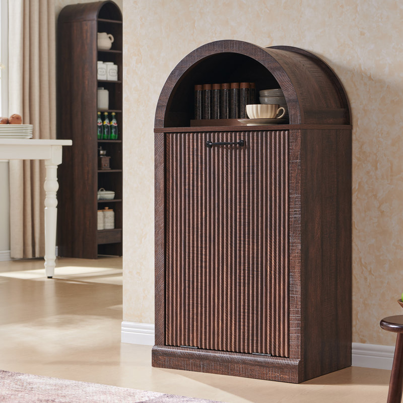 Armoire à poubelle arquée Modern Tilt Out, Brun