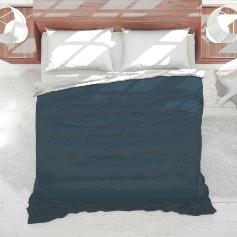 Édredon uni bleu, Grand lit