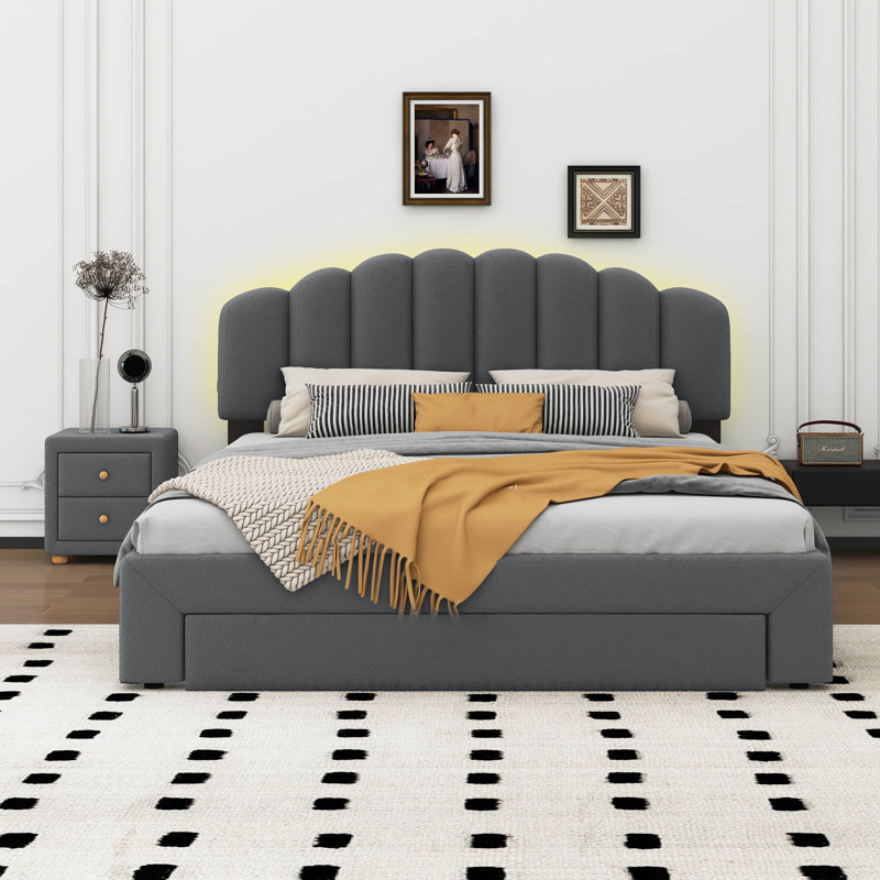 Grand lit plateforme tapissier avec table de chevet en molleton Abinayan Teddy, gris