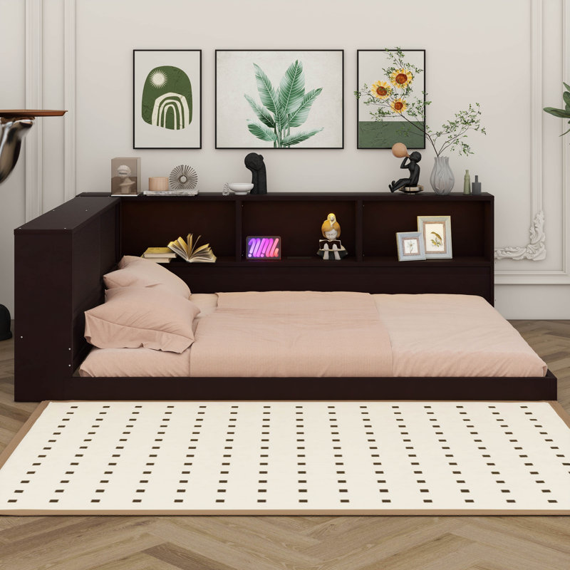 Grand lit d'angle avec tablettes, structure de lit de jour en forme de L avec DEL et rangement, lit de jour en bois grand format avec DEL