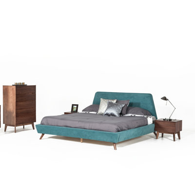 Sacorya Piece Bedroom Set