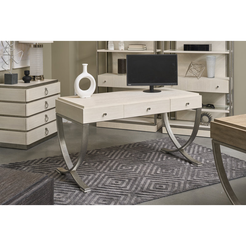 Bureau Regan, Crème
