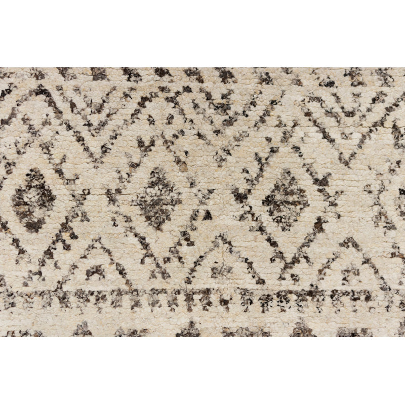 Ayada - Heather Brown, Rectangle 6' x 9'