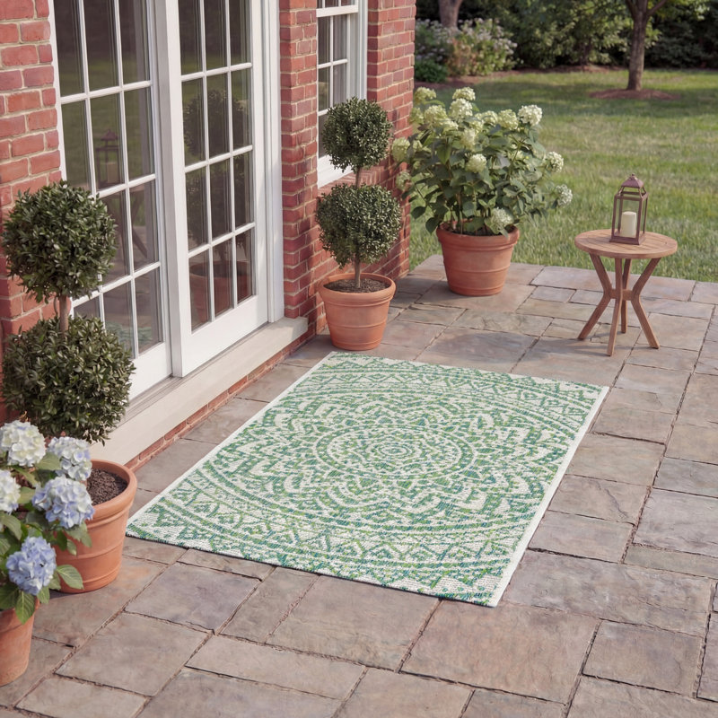 Tapis intérieur / extérieur ivoire / vert Elida, Rectangle 2 pi x 3 pi 7 po