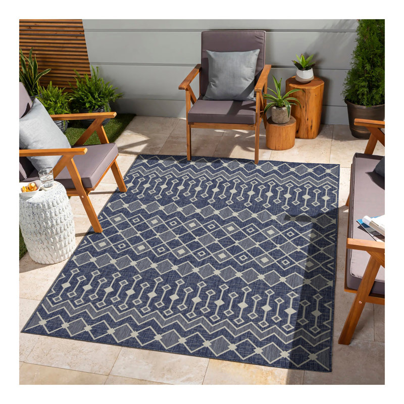 Tapis intérieur / extérieur bleu 7 pi 3 po, Rectangle 5 pi 3 po x 7 pi 3 po