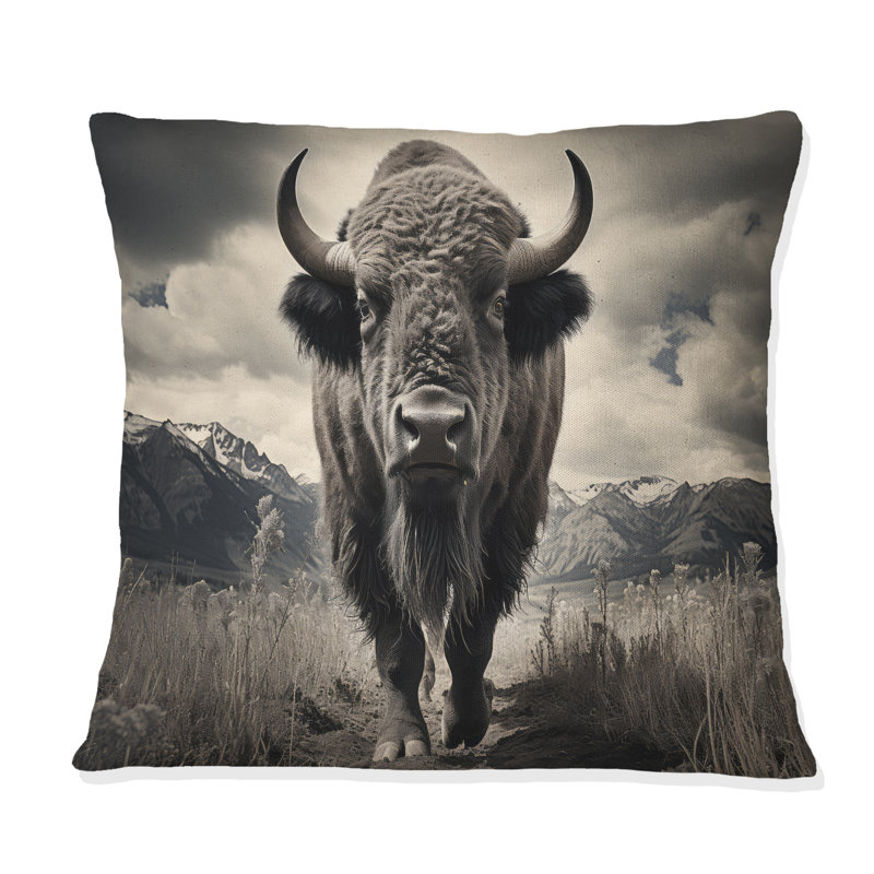 Bison Majestic Bison - Coussin imprimé bison, H 16 po x l 16 po, Carré