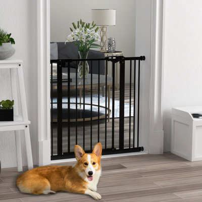 Adjustable Safety Gate with Adjustable Screws