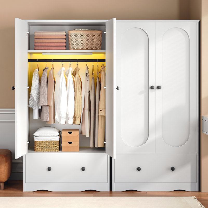 Armoire 70 po H 70,9 po