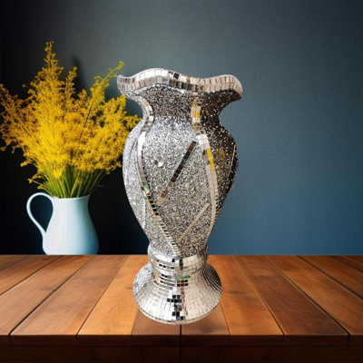 Daxton Jar