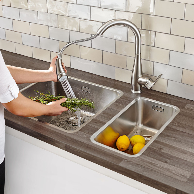 Parkfield® Pull Out Single Handle Kitchen Faucet with Accessories, StarLight Chrome