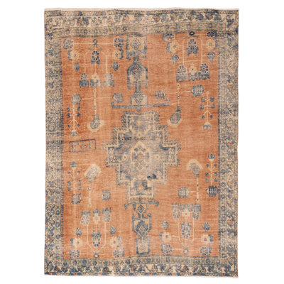 Tapis cuivre antique Antalya 4 pi 6 po x 6 pi 0 po