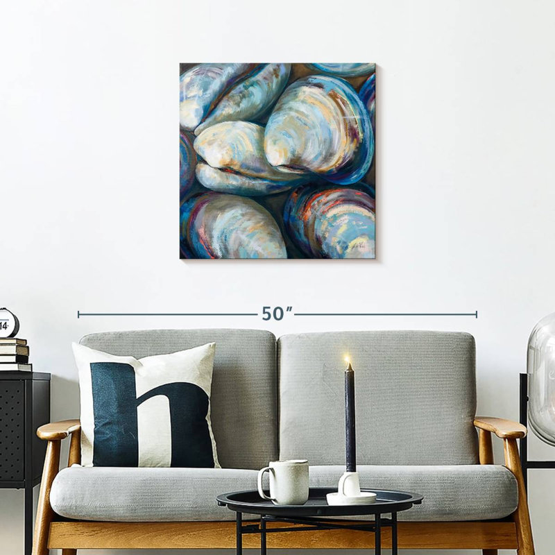 Aletra Salty I, 24" H x 24" W