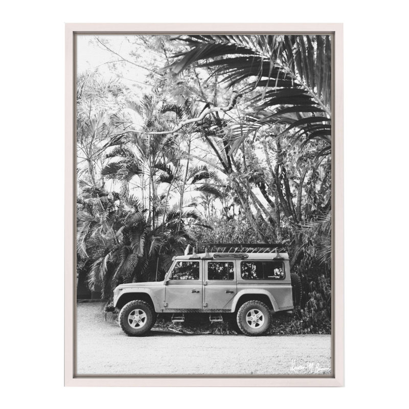 Traîneau tropical par Kristen M. Brown, H 27,5 po x l 21,5 po x P 1,25 po, Toile avec cadre blanc