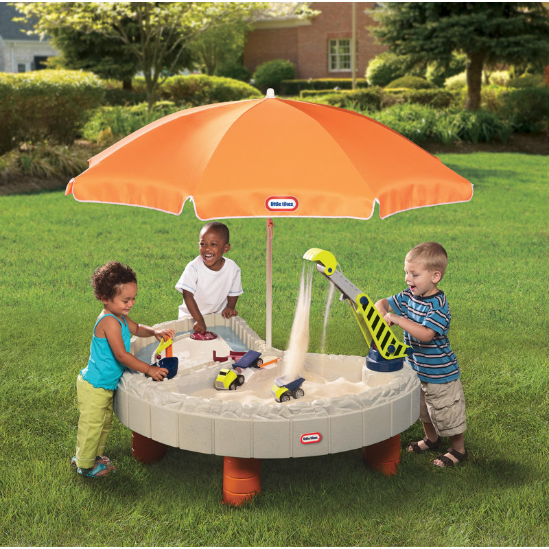 Builder's Bay Sand & Water Table