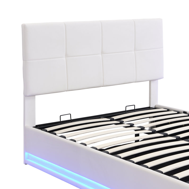 Bed, White