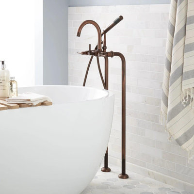 Sebastian Floor Mounted Clawfoot Tub Faucet