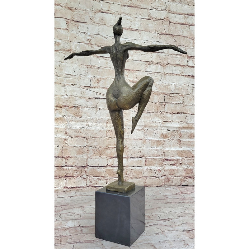 Figurines et sculptures
