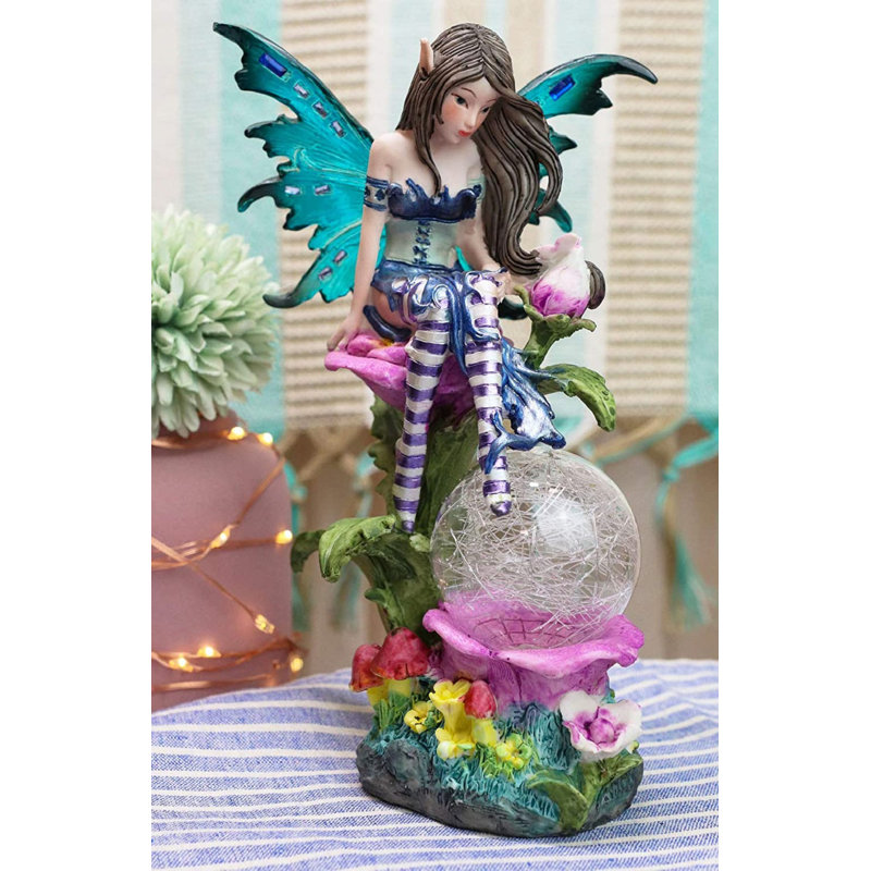 Camarato Handmade Resin Figurine / Sculpture Decorative Object