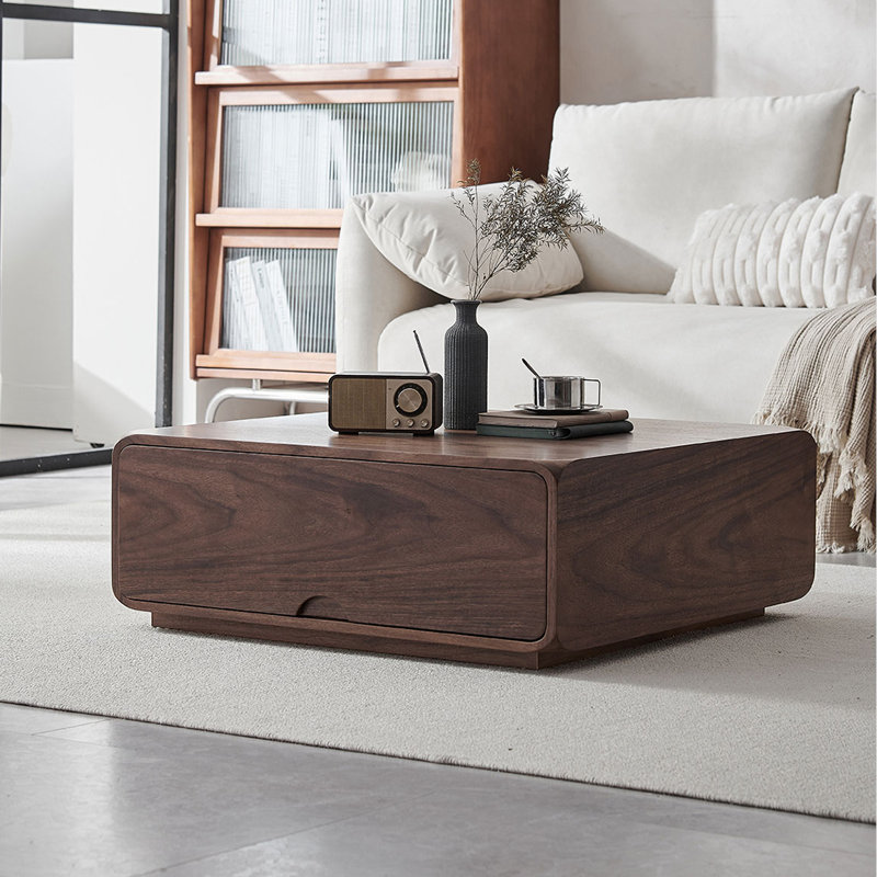 Table basse vintage carrée en noyer