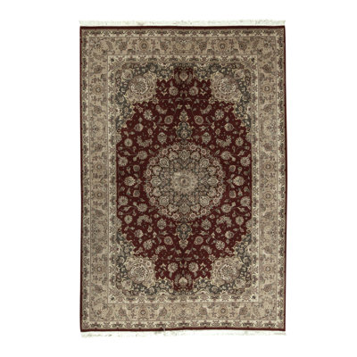 Shah Hand Woven Wool Oriental Area Rug