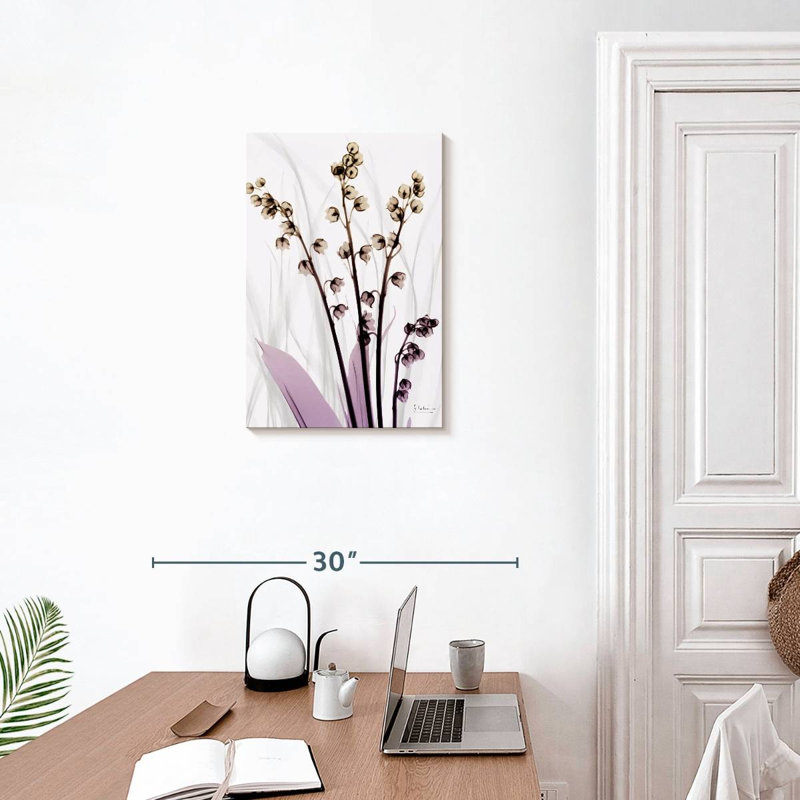 Harnek muguet en fleur, H 24 po x l 16 po
