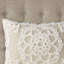 Housse de couette taupe très grand / très grand. 100% coton pour des nuits paisibles. Médaillon charisme. 2 taies décoratives assorties. . Literie Simple Wash en taupe. Style d'inspiration mondiale. Delight. Caractéristique. Lavable à la machine-125337419-125337422