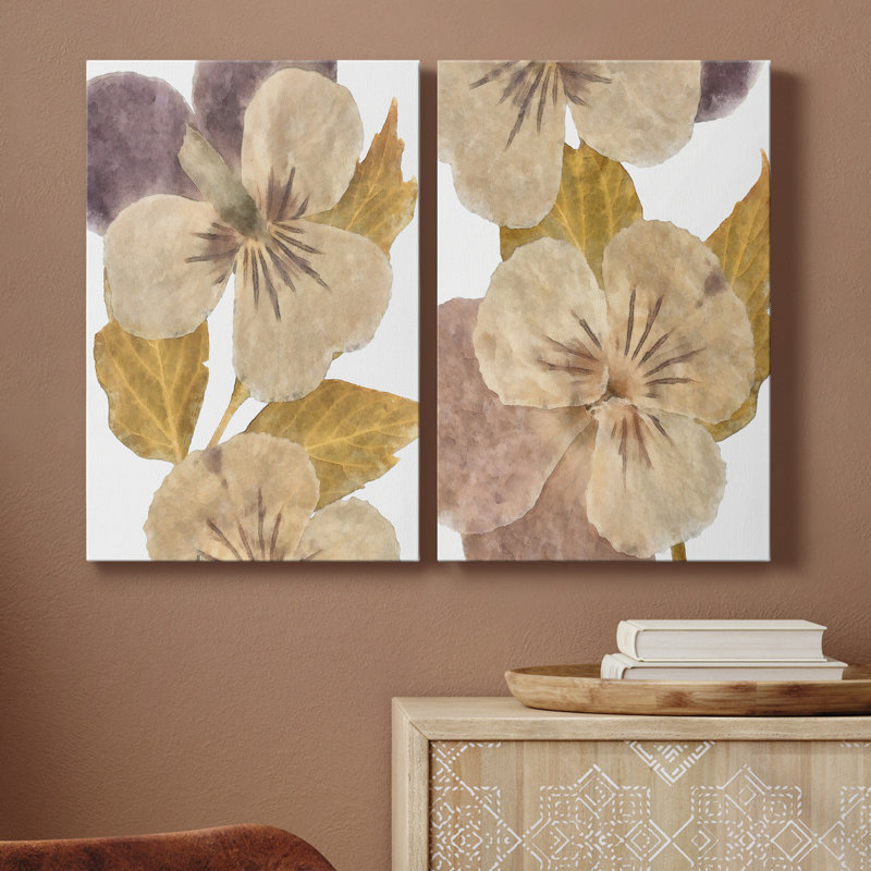 «Neutral Pansy I», toile tendue avec châssis de qualité supérieure - prête à être accrochée, H 27 po x l 32 po x P 1 po