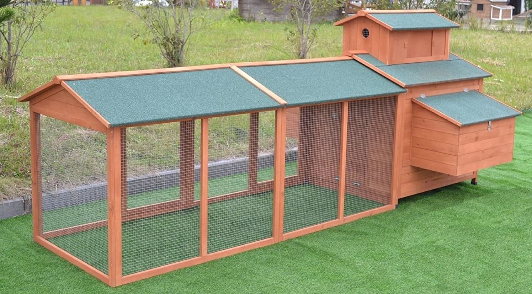 Tucker Murphy Pet™ Analysa 34 Square Feet Chicken Coop with Chicken Run ...