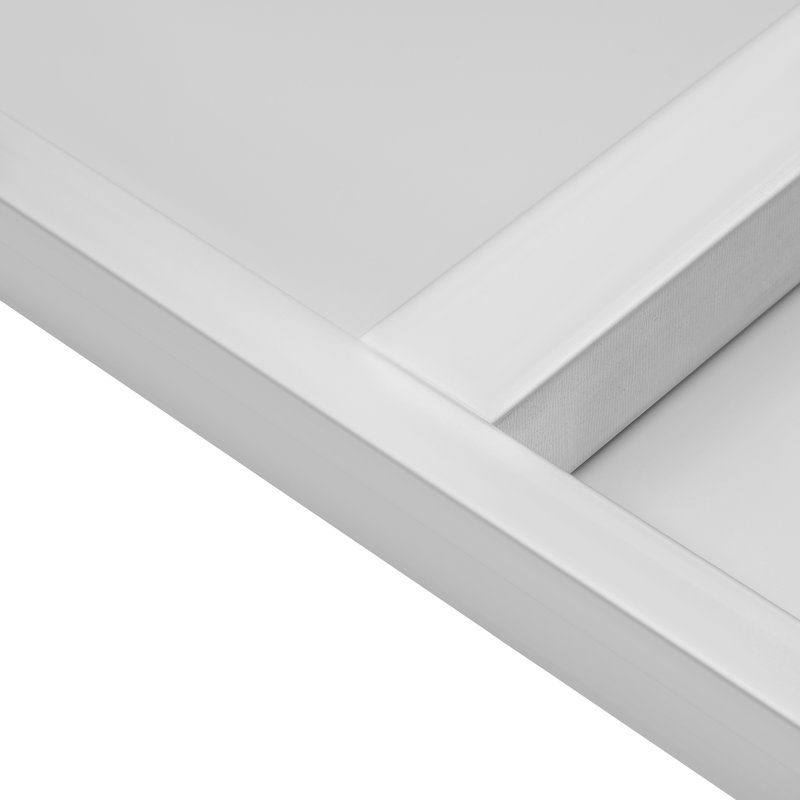 Sous la tablette pour les tables de travail, la tablette inférieure convient au restaurant, à l'entrepôt, à la maison, à la cuisine et au garage (l 45,28 po x P 21,65 po x H 1,65 po)