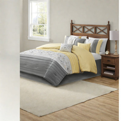 Embroidered Bedding Sets Queen Polyester Faux Silk Modern Home Comfort