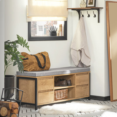 Altoria Upholstered Storage Bench