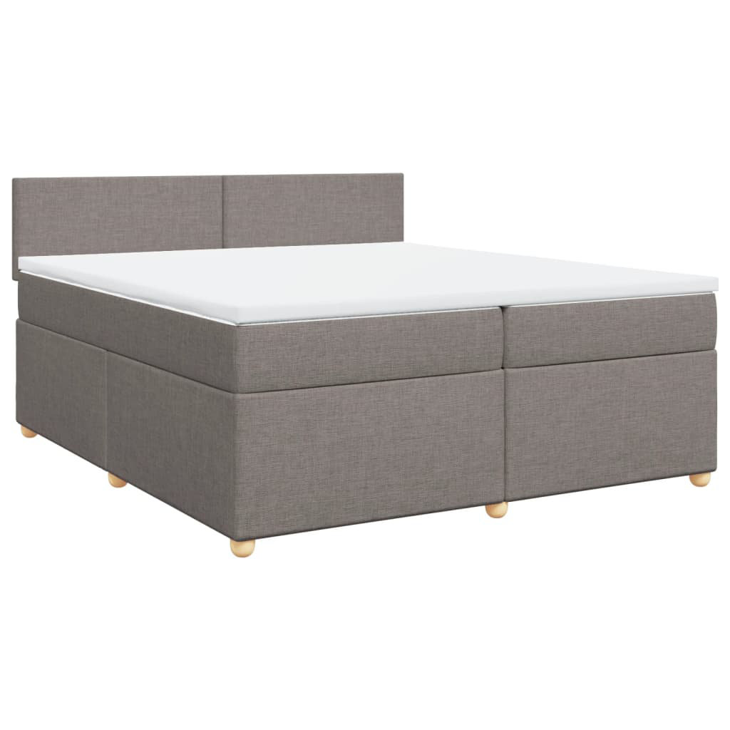 Boxspringbett mit Matratze