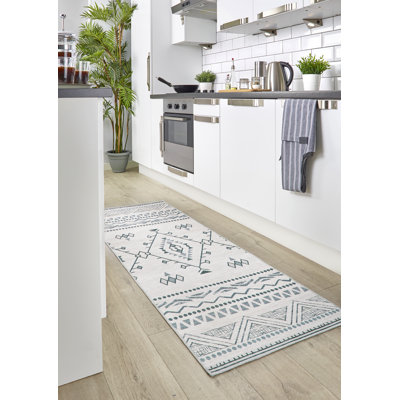 Zumbrota Moroccan Area Rug