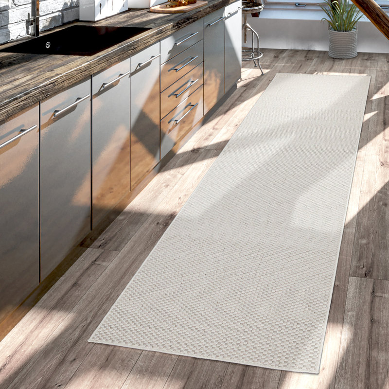 Iyana Machine Woven Indoor/Outdoor Area Rug, Runner 2'8" x 8'2"