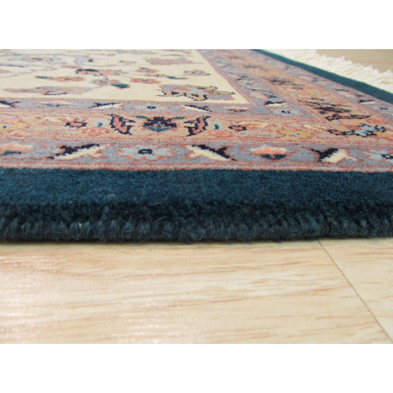 Green Traditional Oriental Pak-Persian Area Rug