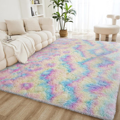 Machine Tufted Shag Area Rug