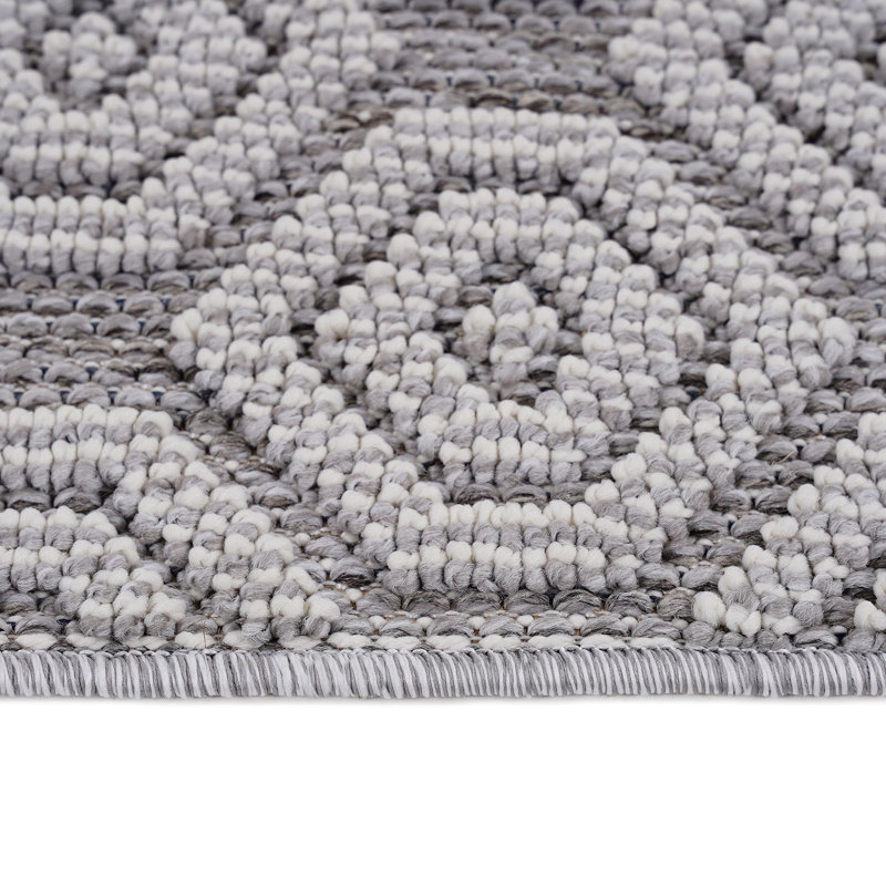 Collection Geometric Indoor/Outdoor Area Rug, Runner 2'2" x 8', Gray/White