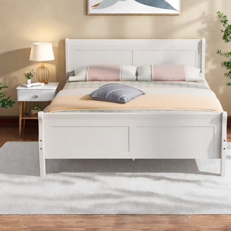 Lit plateforme robuste en bois massif de style classique pour la maison